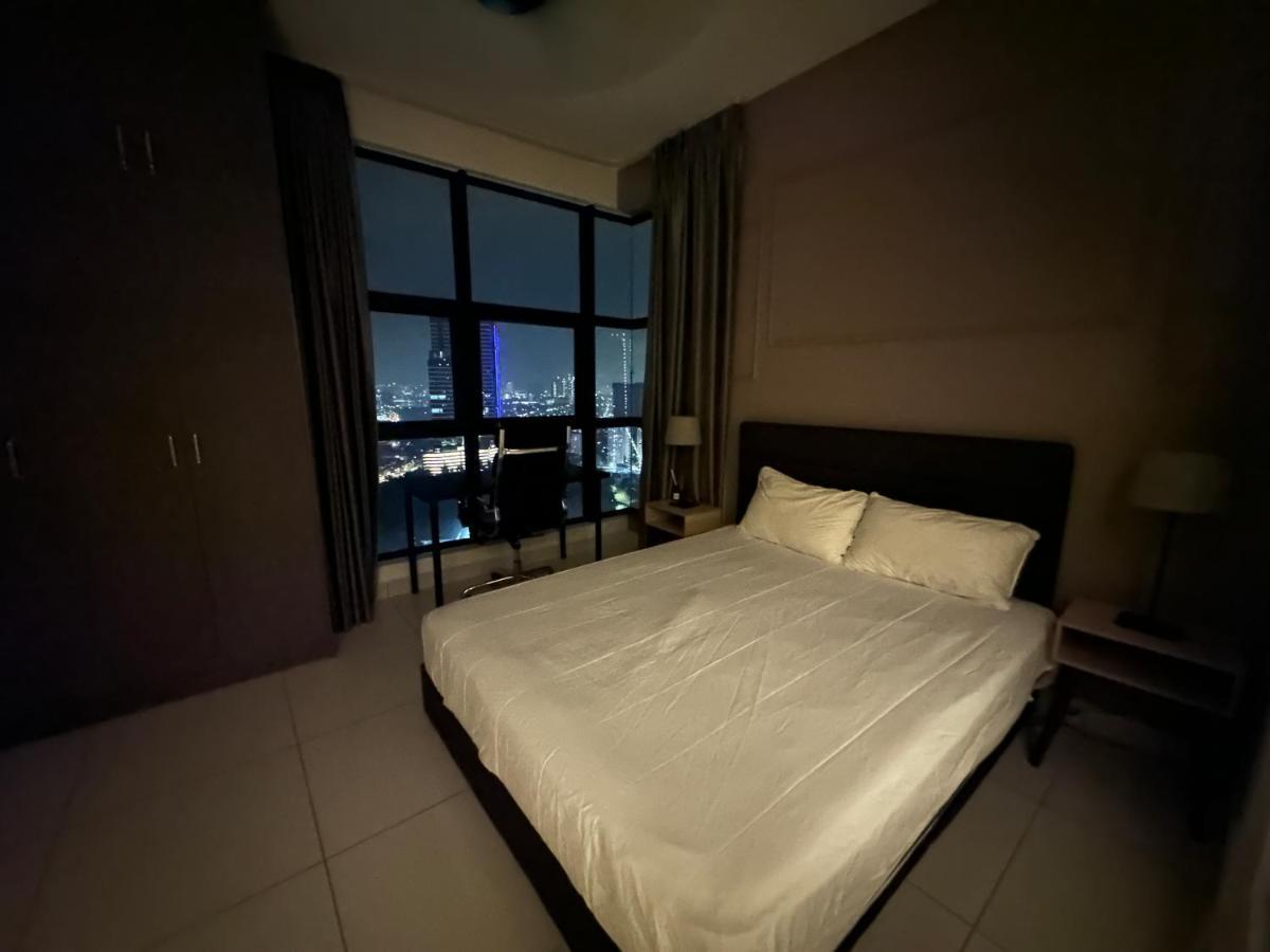 Arti Mont Kiara Aparthotel Kuala Lumpur Bagian luar foto